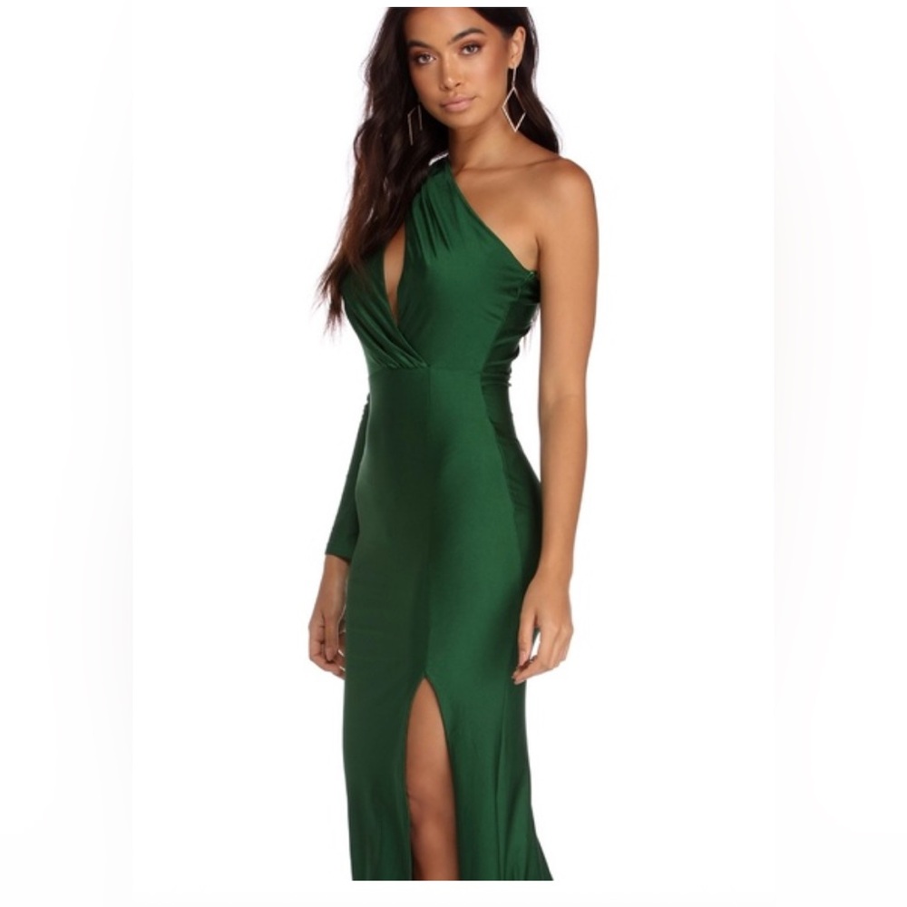 Windsor -  Green One-Shoulder Dress